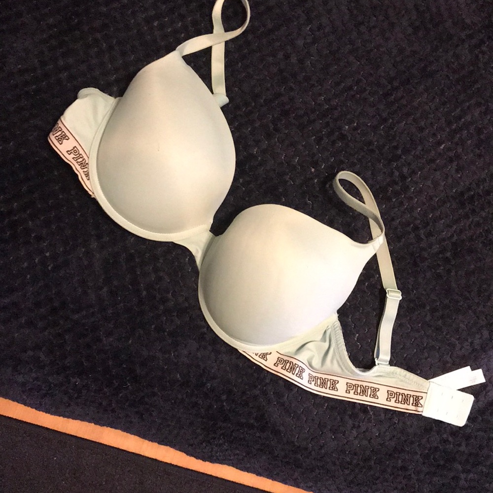 VS PINK bra